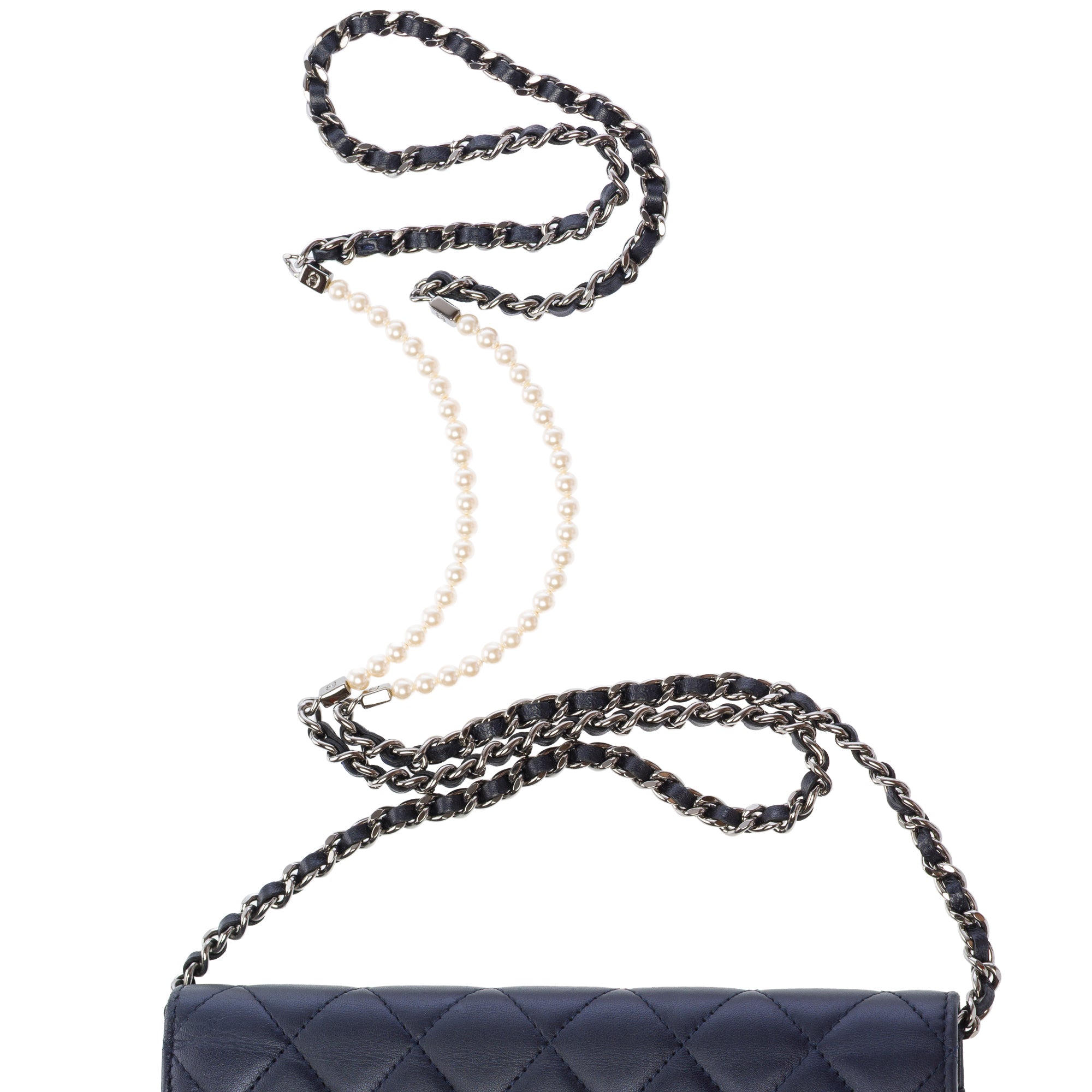 Sac CHANEL Wallet on Chain en Cuir Bleu Marine - 103856