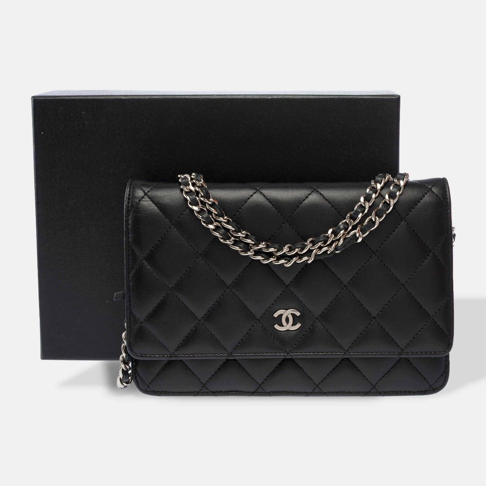 Sac CHANEL Wallet on Chain en Cuir Noir - 103857