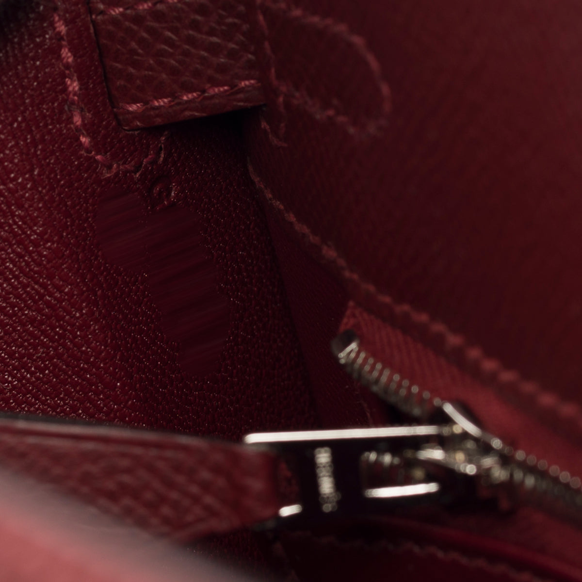 Sac HERMES Kelly 25 en Cuir Rouge - 103897