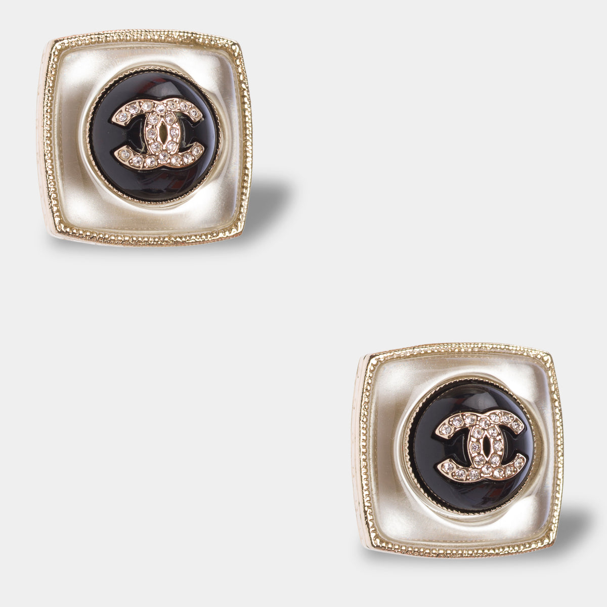 Bijoux CHANEL CC en Métal Doré - 103899