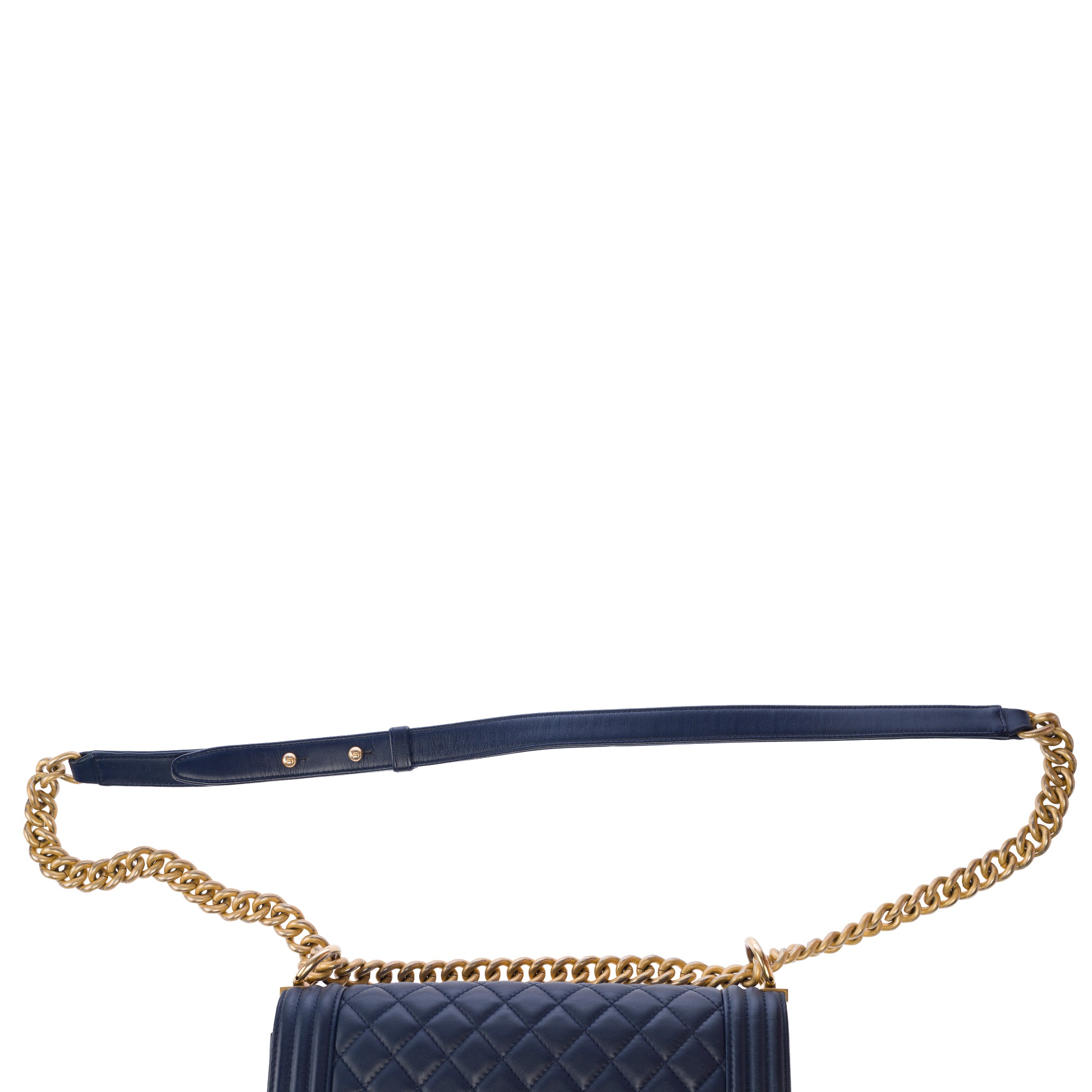 Sac CHANEL Boy en Cuir Bleu Marine - 103911