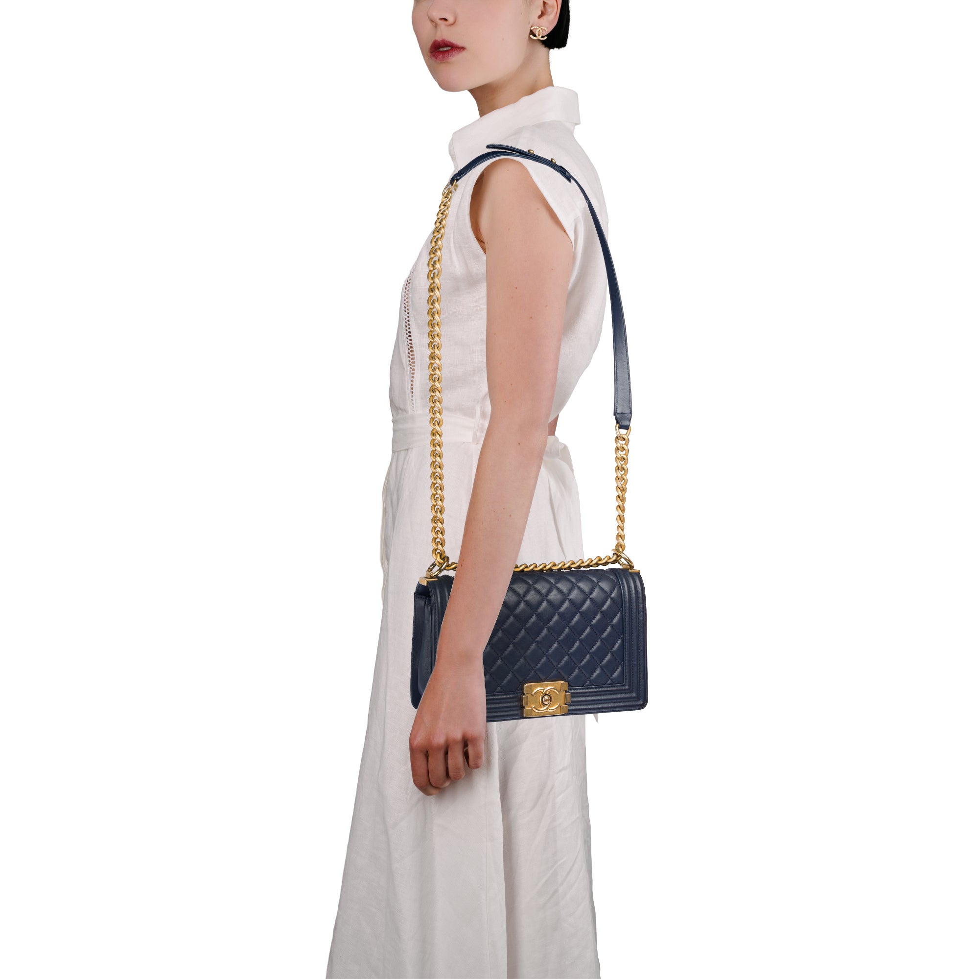 Sac CHANEL Boy en Cuir Bleu Marine - 103911