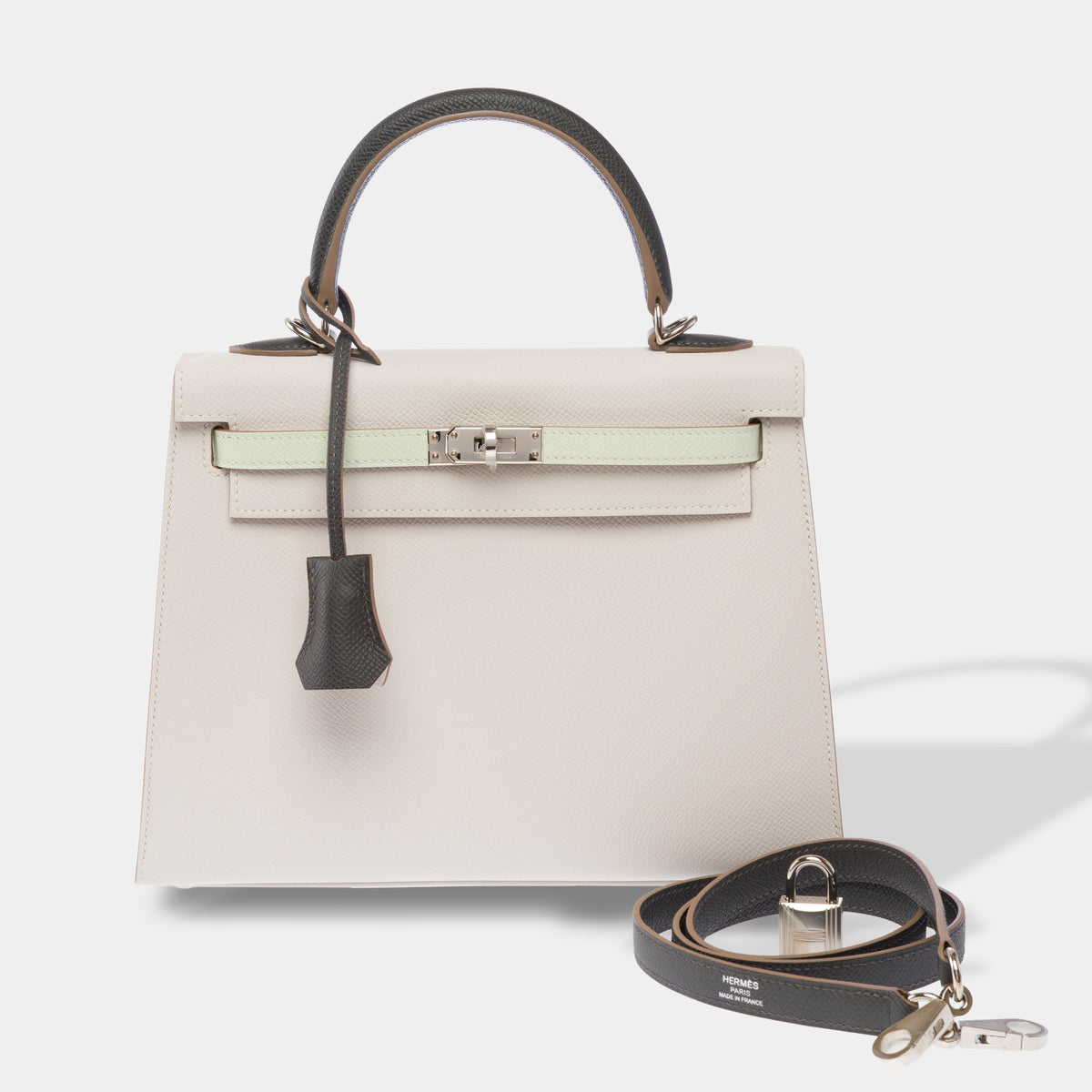 Sac HERMES Kelly 25 en Cuir Gris - 103981