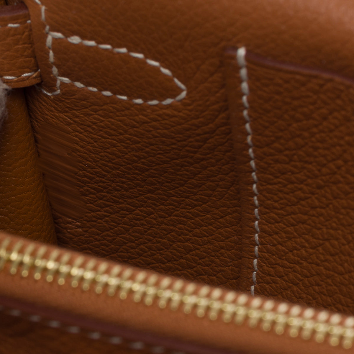 Sac HERMES Kelly to go en Cuir Doré - 104043